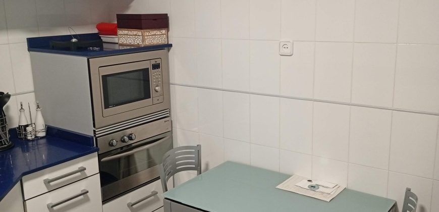 BONITO PISO ZONA ABARO