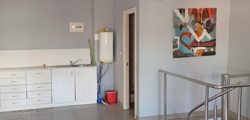 SE ALQUILA LOCAL PREPARADO en REPELEGA