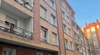 BUEN PISO EN REPELEGA con ASCENSOR