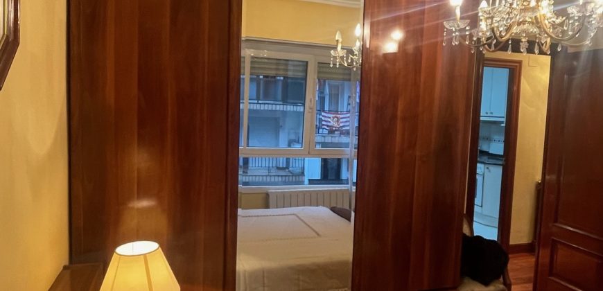 BUEN PISO EN REPELEGA con ASCENSOR