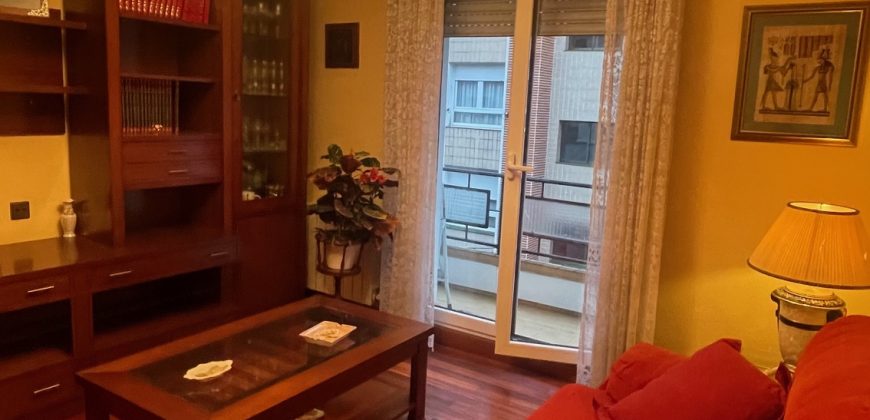 BUEN PISO EN REPELEGA con ASCENSOR