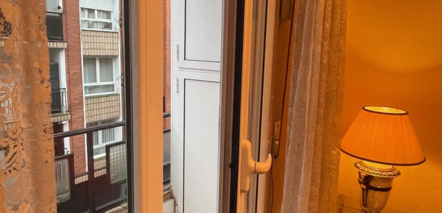 BUEN PISO EN REPELEGA con ASCENSOR