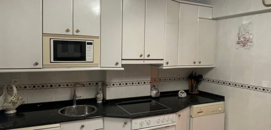 BUEN PISO EN REPELEGA con ASCENSOR