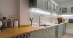 PRECIOSO PISO para ENTRAR A VIVIR en Av. Abaro