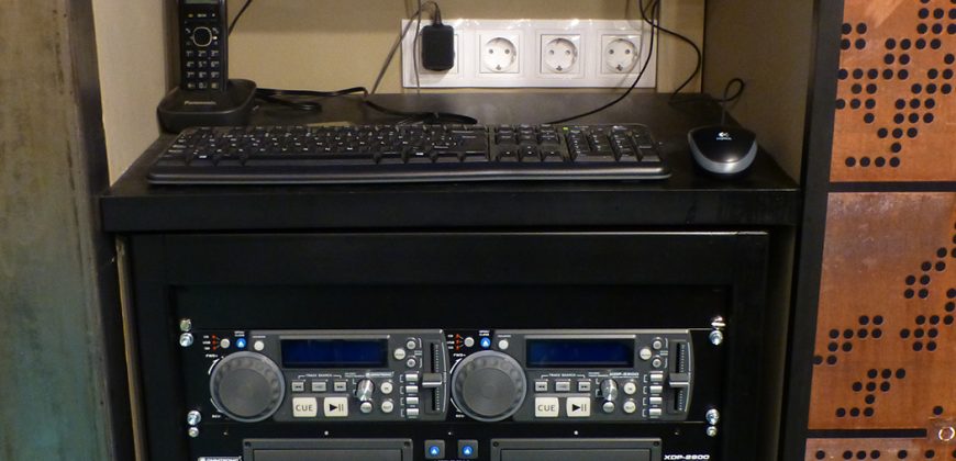 LOCAL HOSTELERIA en FUNCIONAMIENTO