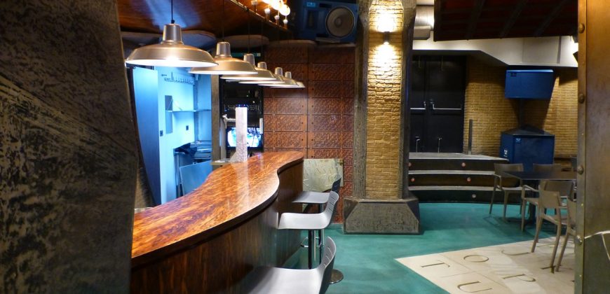 LOCAL HOSTELERIA en FUNCIONAMIENTO